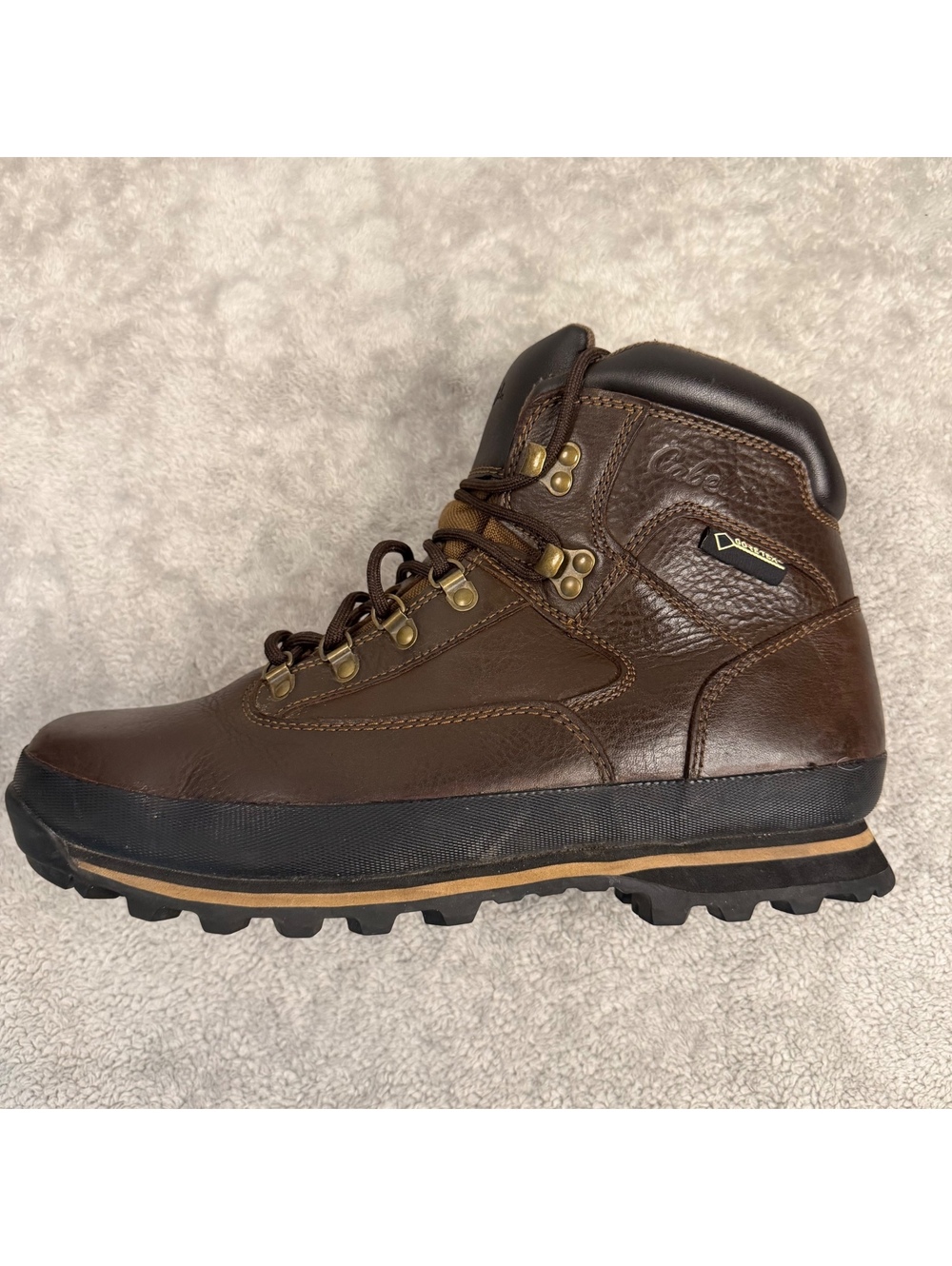 Cabela’s Men’s 12 EE Gore-Tex Leather Hiking Boots Vibram Sole Brown Waterproof